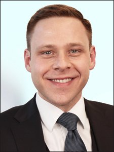 Dr. Raphael Holzinger