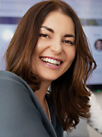 Dr. Valeriia Kratochwill       